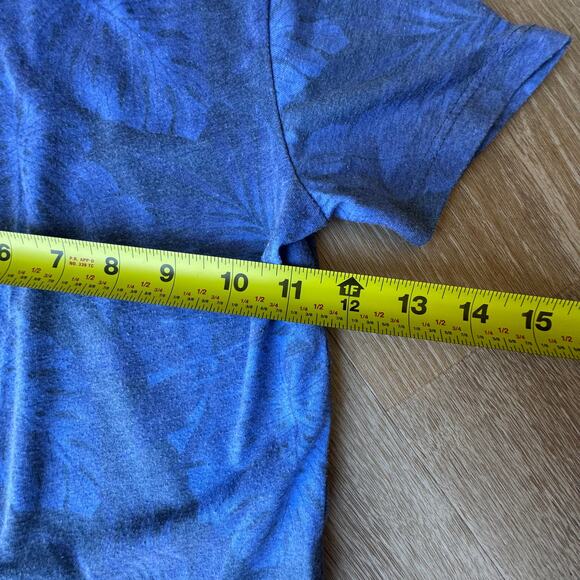 Sol Angeles T-Shirt - Size 6 - Picture 5 of 6